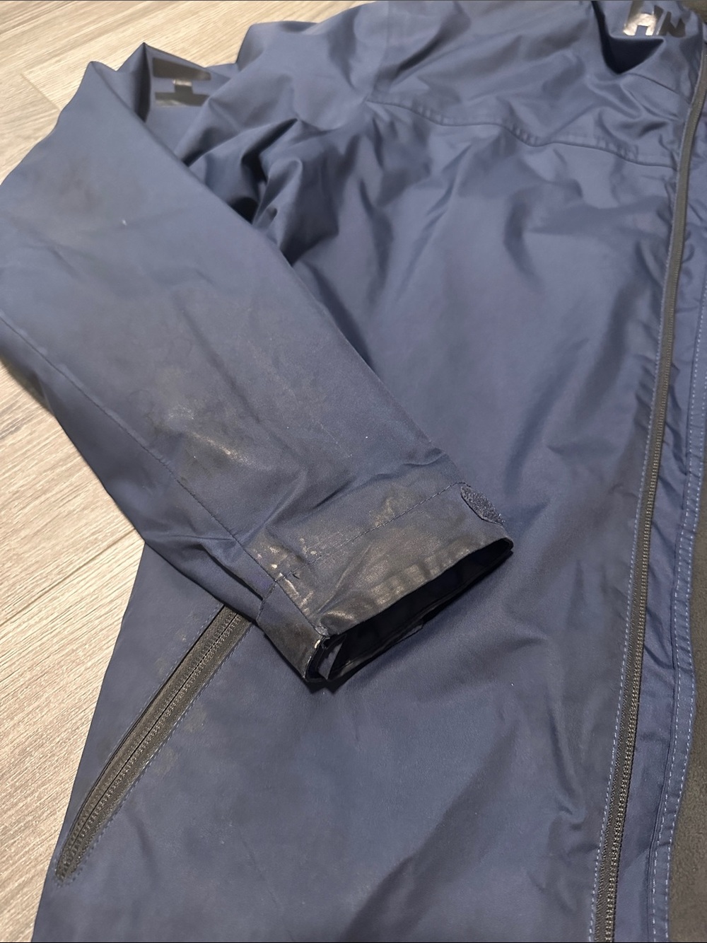 Helly Hansen Navy Blue Waterproof Rain Jacket - Picture 3 of 8